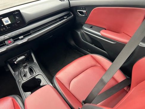 Certified 2025 Kia K4 GT-Line w/ GT-Line Premium Package image 11