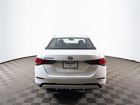 Certified 2023 Nissan Sentra S FWD image 5
