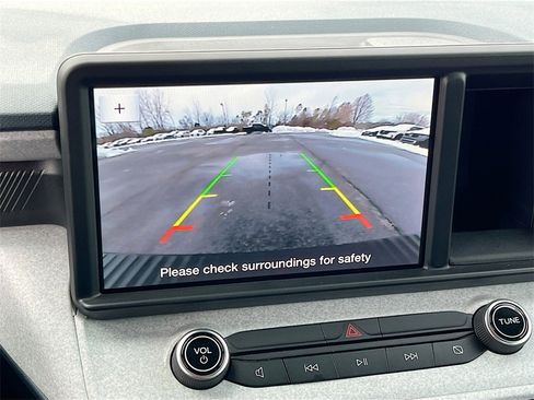 Used 2023 Ford Maverick XLT w/ Equipment Group 300A Standard image 14