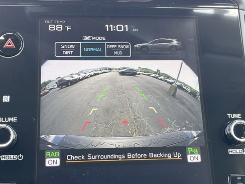 New 2025 Subaru Crosstrek 2.5i Limited w/ Crosstrek Mirror Package image 34