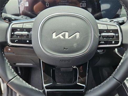 New 2025 Kia Sorento S w/ Panoramic Sunroof Package image 21