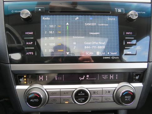 Used 2015 Subaru Legacy 3.6R Limited image 19