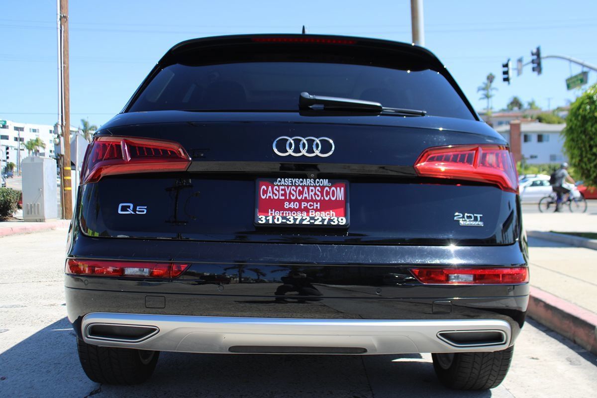 Used 2018 Audi Q5 2.0T Premium Plus w/ Premium Plus Package AWD/4WD image 5
