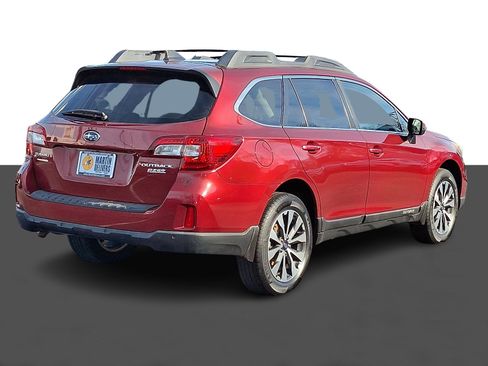 Used 2017 Subaru Outback 2.5i Limited image 6