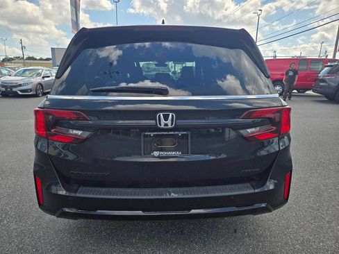 Used 2026 Honda Odyssey Sport-L image 6