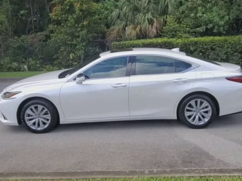 Used 2019 Lexus ES 350 w/ Accessory Package 2 FWD image 5