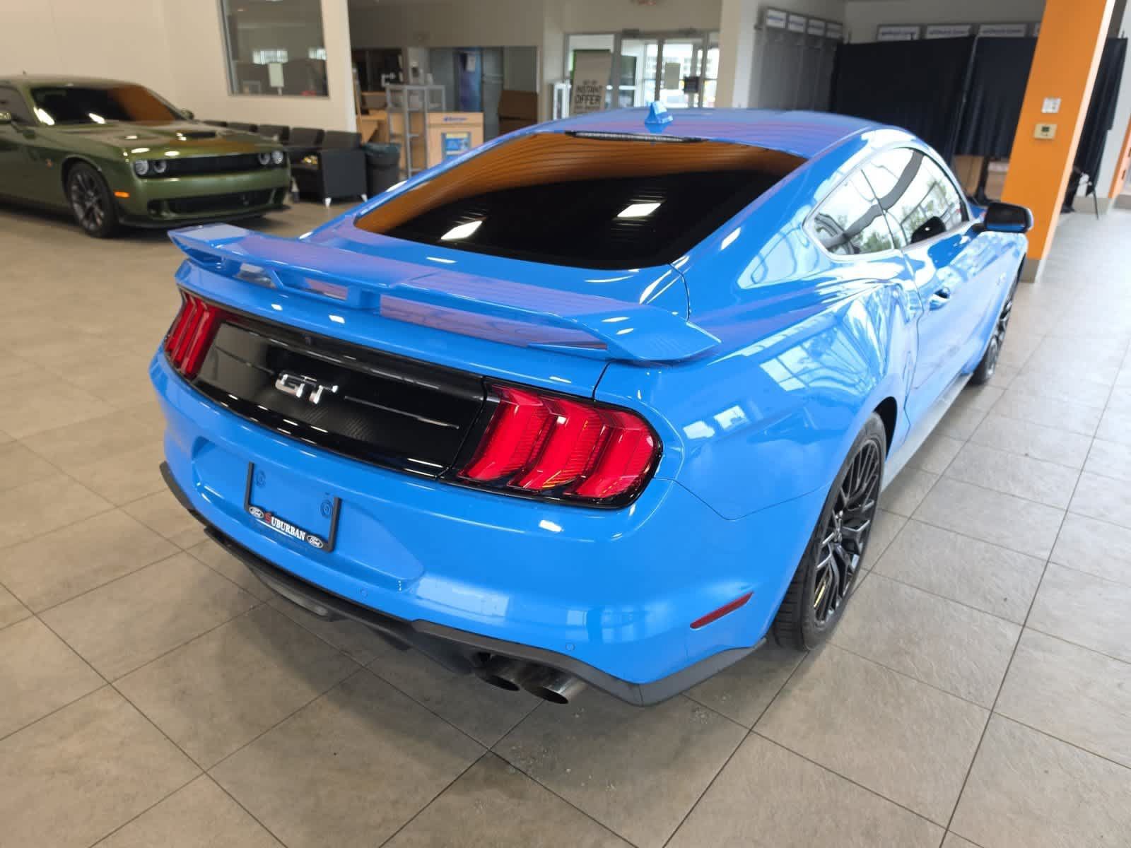 Used 2022 Ford Mustang GT Premium w/ GT Performance Package RWD image 8