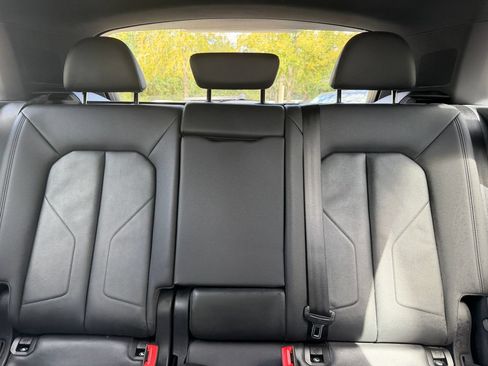 Used 2021 Audi Q3 2.0T Premium AWD/4WD image 31