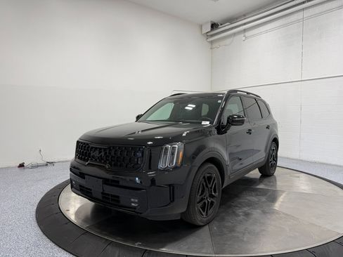 Used 2025 Kia Telluride SX Prestige X-Line image 3