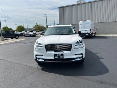 Used 2020 Lincoln Aviator Reserve w/ Equipment Group 202A AWD/4WD image 30