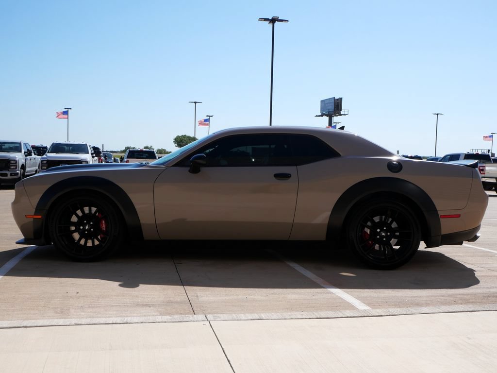 Used 2021 Dodge Challenger SRT Hellcat RWD image 3