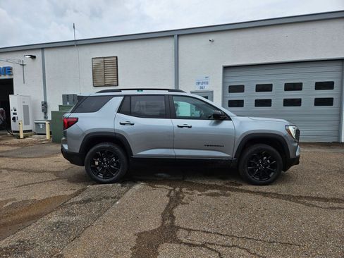 New 2026 GMC Terrain Elevation w/ Elevation Premium Package FWD image 7