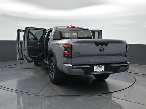 Used 2022 Nissan Frontier PRO-4X w/ Off-Road Protection Package AWD/4WD image 53