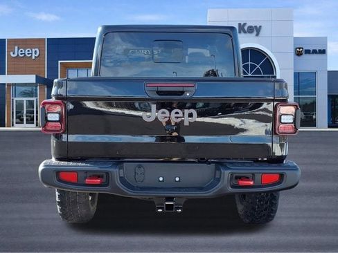 New 2026 Jeep Gladiator Rubicon w/ Steel Power Dome Hood Package AWD/4WD image 5