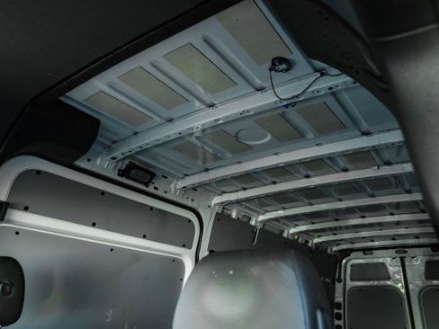 Used 2020 Mercedes-Benz Sprinter 2500 image 27