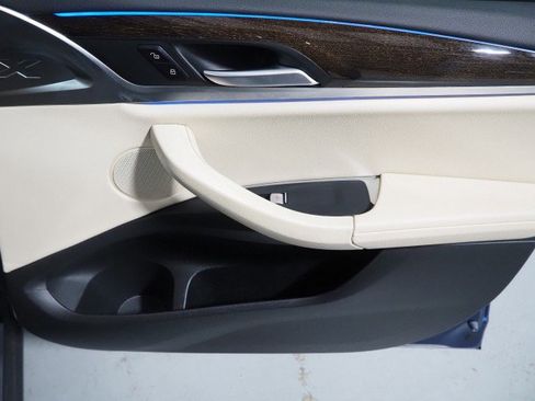 Used 2023 BMW X3 sDrive30i w/ Premium Package image 67