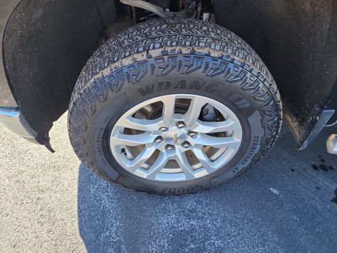 Certified 2021 Chevrolet Silverado 1500 LT image 36