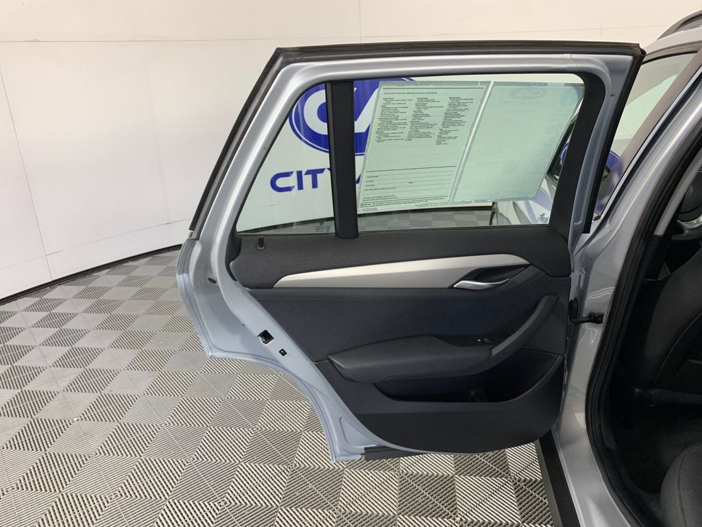 Used 2013 BMW X1 sDrive28i RWD image 29