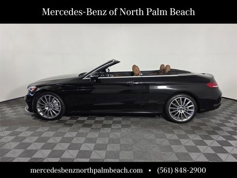 Used 2017 Mercedes-Benz C 300 Cabriolet image 3
