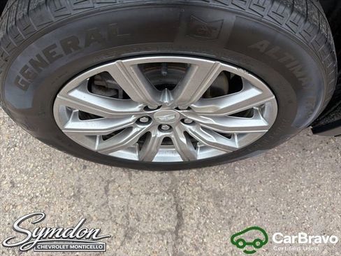 Certified 2020 Cadillac XT4 Premium Luxury AWD/4WD image 24