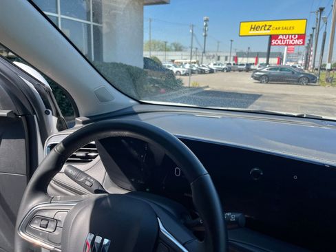 Used 2025 Buick Encore GX Preferred image 33