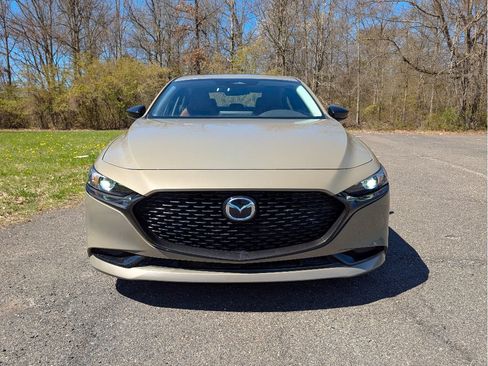 Used 2024 MAZDA MAZDA3 s AWD/4WD image 2