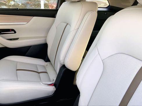 New 2026 MAZDA CX-90 Plug-In Hybrid w/ Premium Plus image 19