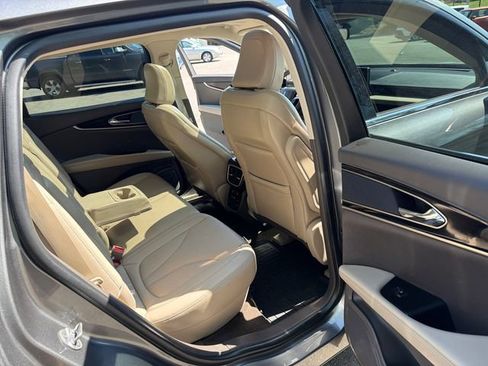 Certified 2023 Lincoln Nautilus Reserve w/ Monochromatic Package FWD image 30