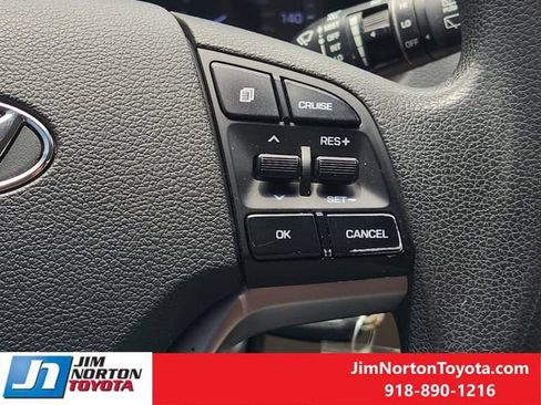 Used 2017 Hyundai Tucson SE FWD image 29