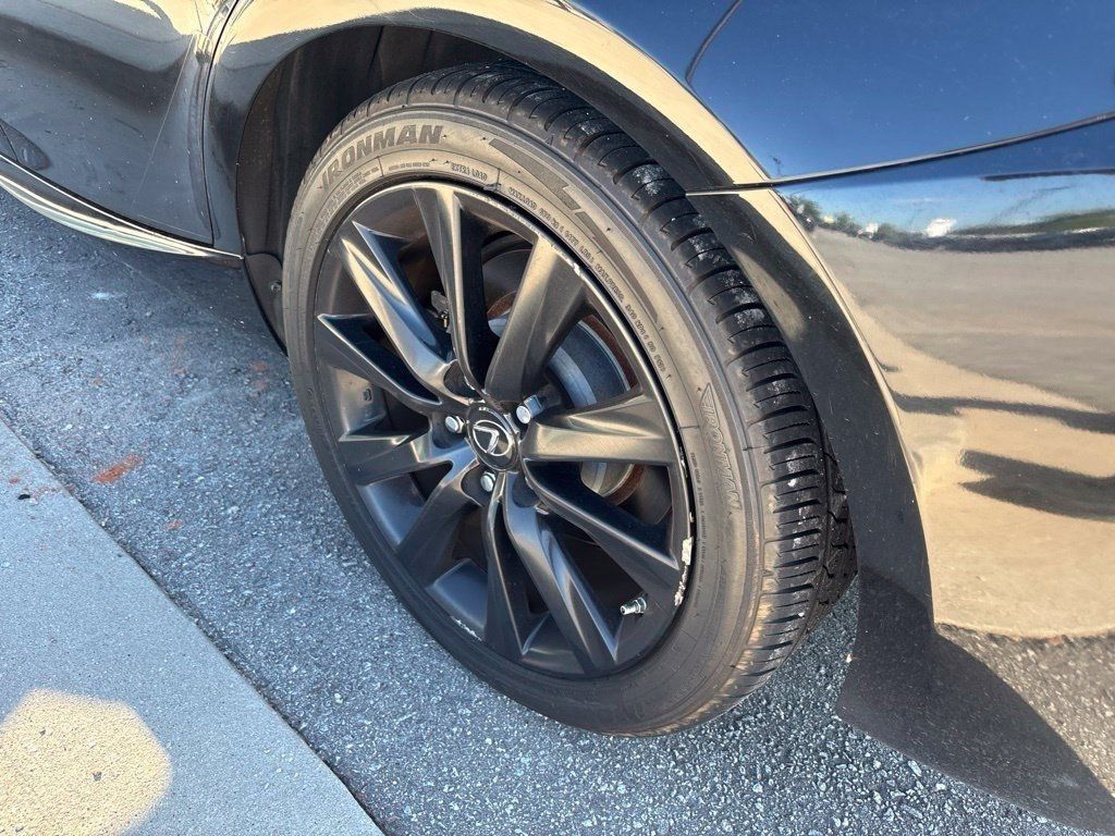 Used 2016 Lexus IS 200t RWD image 6