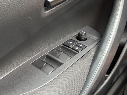Used 2023 Toyota Corolla LE FWD image 24