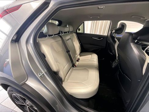 Used 2023 Kia Niro EX FWD image 16