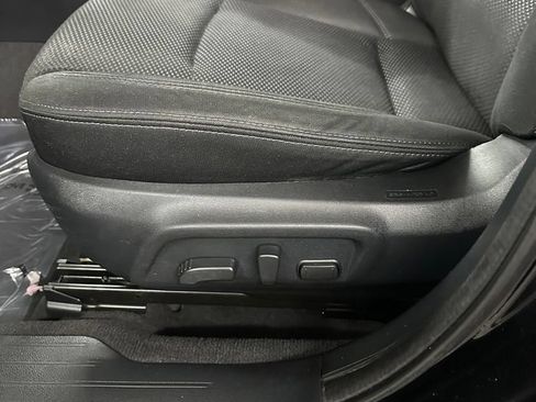 Used 2019 Subaru Outback 2.5i Premium AWD/4WD image 13