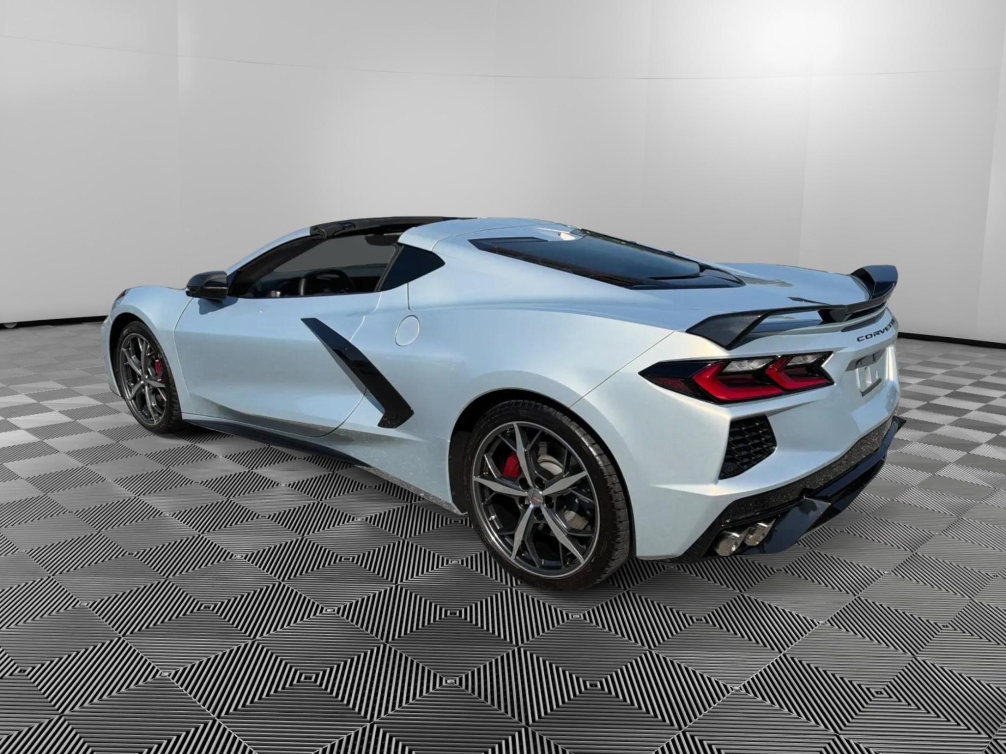 Used 2021 Chevrolet Corvette Stingray Premium Cpe w/ Z51 Performance Package RWD image 6