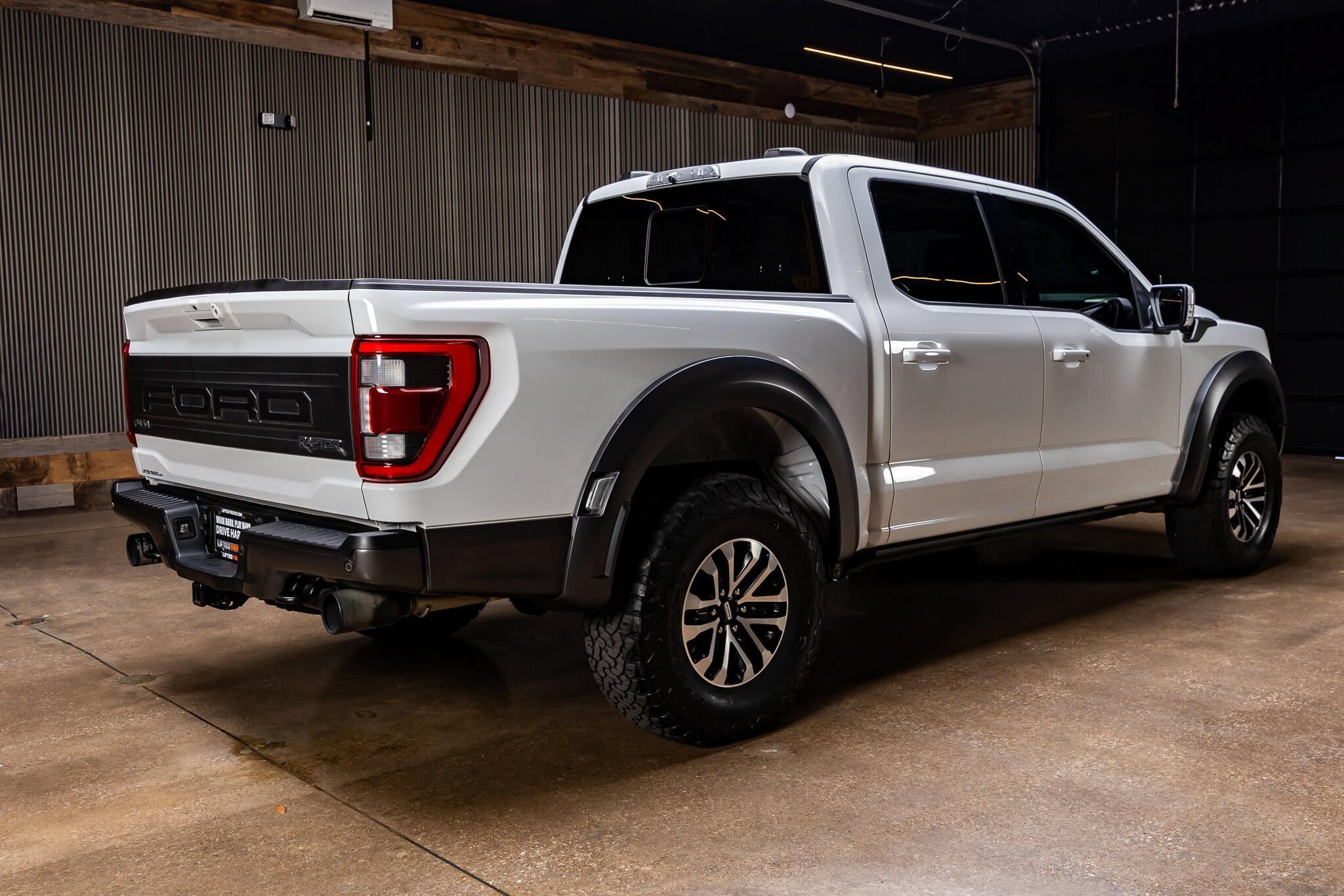 Used 2022 Ford F150 Raptor w/ Equipment Group 801A High AWD/4WD image 9