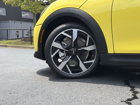 New 2026 MINI Cooper S FWD image 11