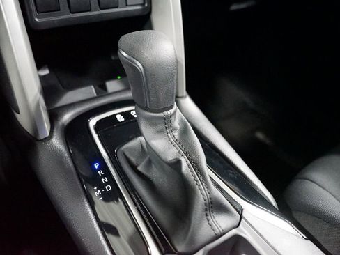 Certified 2024 Toyota Corolla Cross LE image 21