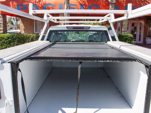 Used 2021 Chevrolet Silverado 2500 W/T w/ WT Fleet Convenience Package image 7