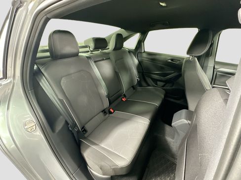 Certified 2025 Volkswagen Jetta Sport image 25