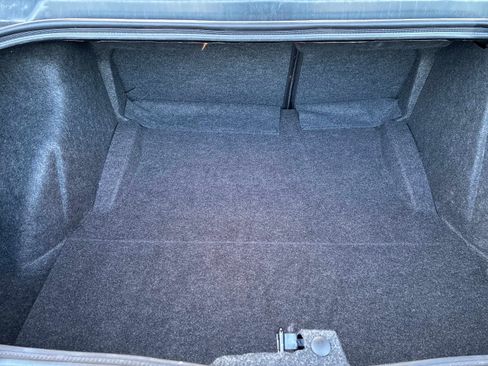 Used 2018 Dodge Challenger SXT w/ Sound Group image 9