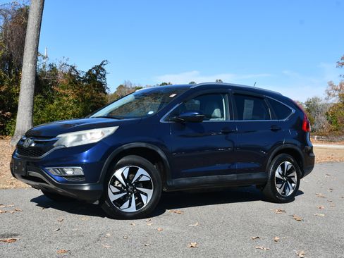 Used 2016 Honda CR-V Touring image 3