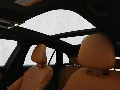 Certified 2026 Mercedes-Benz GLC 300 4MATIC image 17