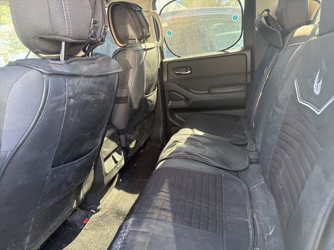 Certified 2023 Nissan Frontier SV w/ Technology Package image 11