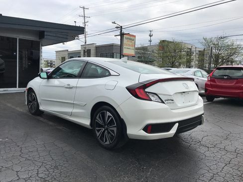 Used 2018 Honda Civic EX-T image 5