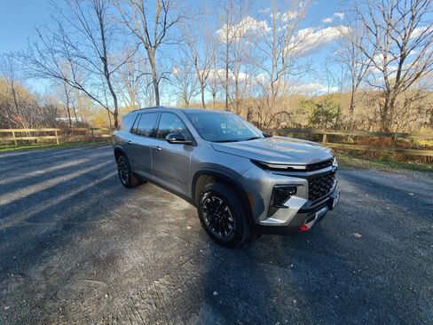 New 2026 Chevrolet Traverse Z71 w/ Driver Confidence Package image 7