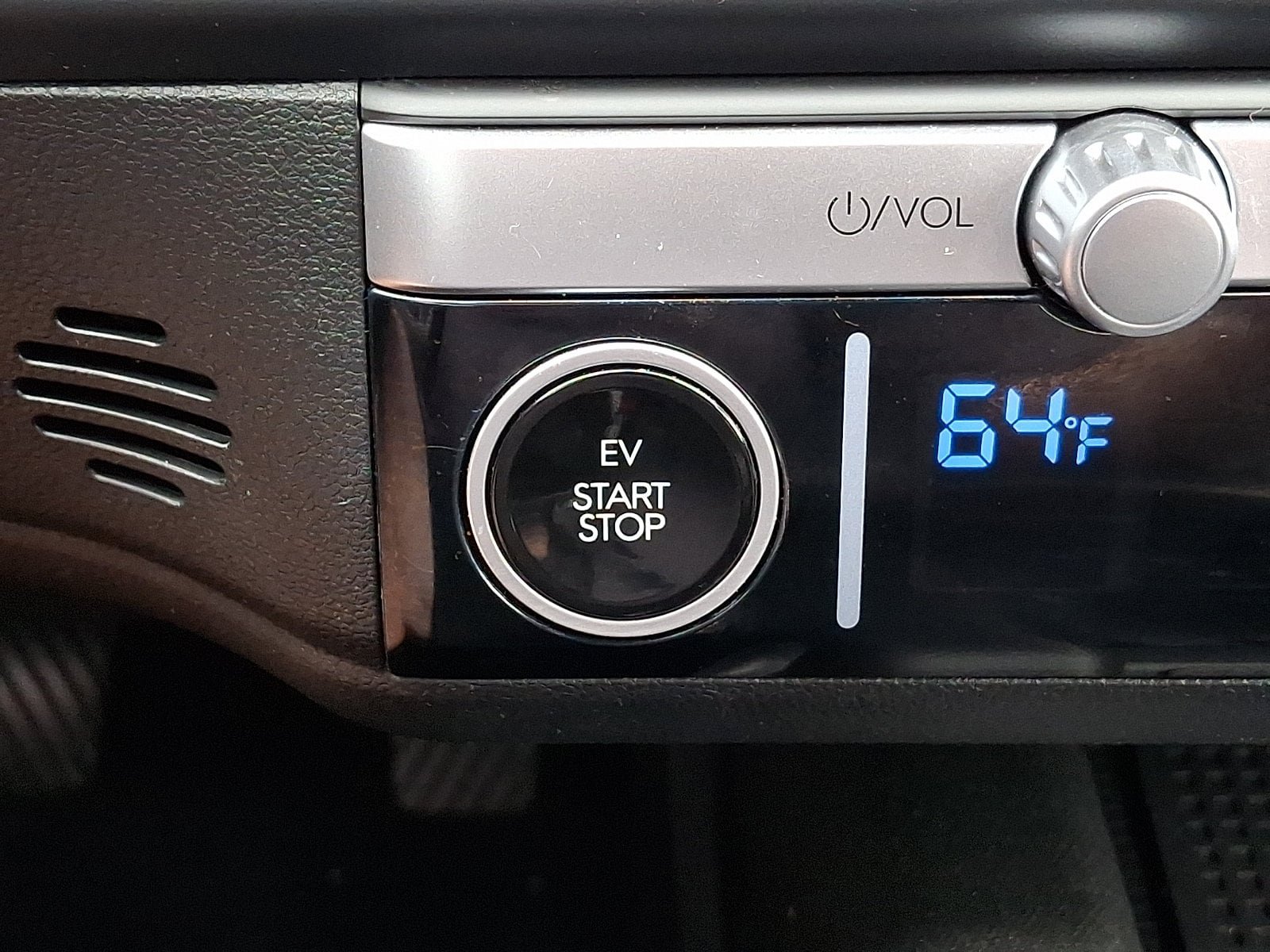 Certified 2024 Hyundai Ioniq 6 SEL AWD/4WD image 23