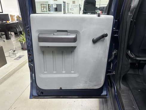 Used 2015 Ford F350 XL image 12