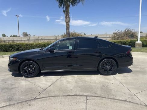 Used 2025 Honda Accord SE image 5