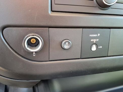 Used 2023 GMC Savana 2500 w/ Driver Convenience Package image 23