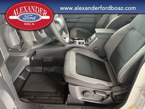 New 2026 Ford Bronco 4-Door AWD/4WD image 10